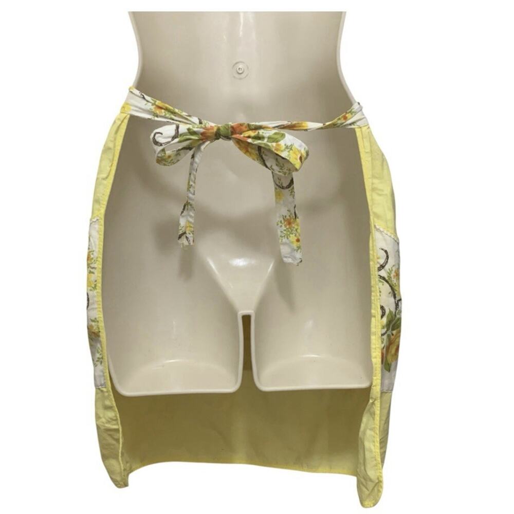 Handmade Apron Waist Tie Yellow Rose Floral Pockets VTG Housewife Cottagecore - Picture 2 of 6